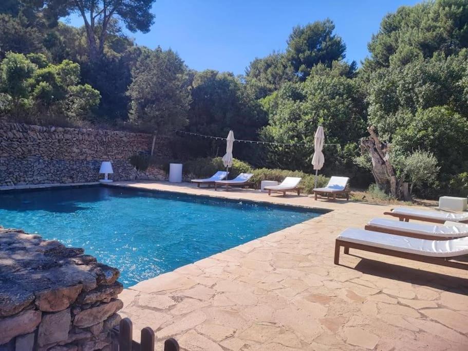 Villa Authentic Ibicenco With Large Pool Ibiza